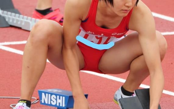 女子陸上競技はノーブラでも許される、スポーツブラ（ブラトップ）の着用義務は無い 5243 8